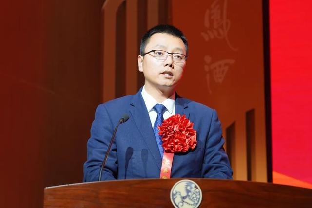 C:\Users\Administrator\Desktop\下载 (22).jpg