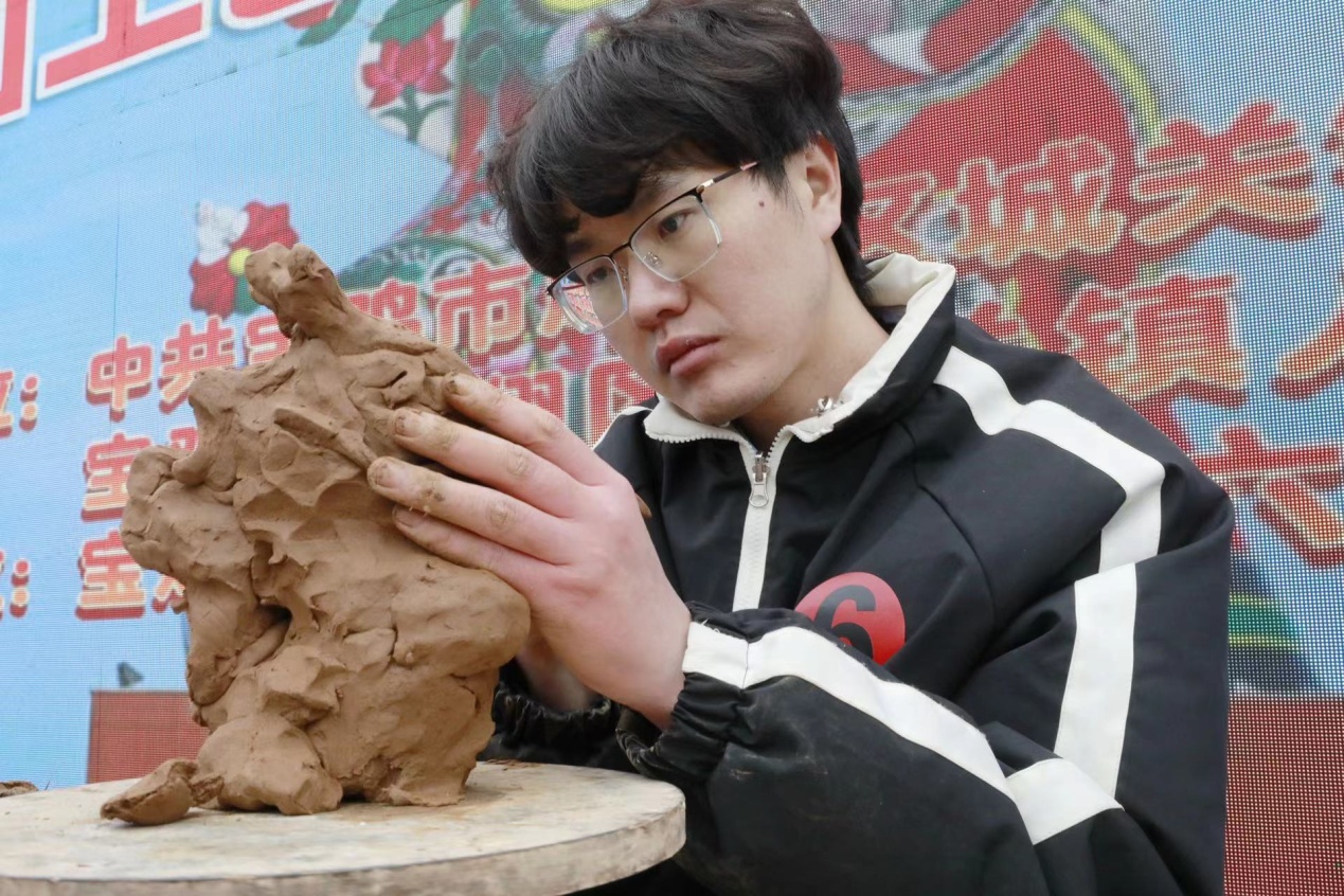 C:\Users\Administrator\Desktop\微信图片_20240221101901.jpg