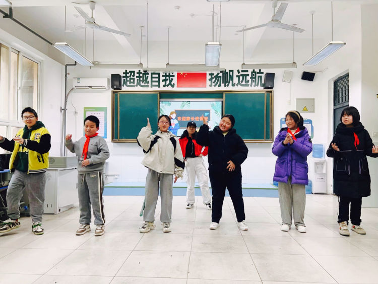 简篇-梦之路·快乐双减——家校共育，美好同行（家长进课堂）
