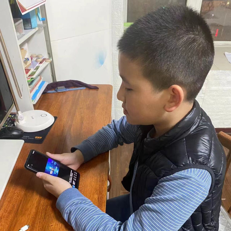 簡(jiǎn)篇-安全第一我先行 生命如花常綻放——浐灞第三十三小學(xué)全國中小學(xué)生安全教育日系列活動(dòng)