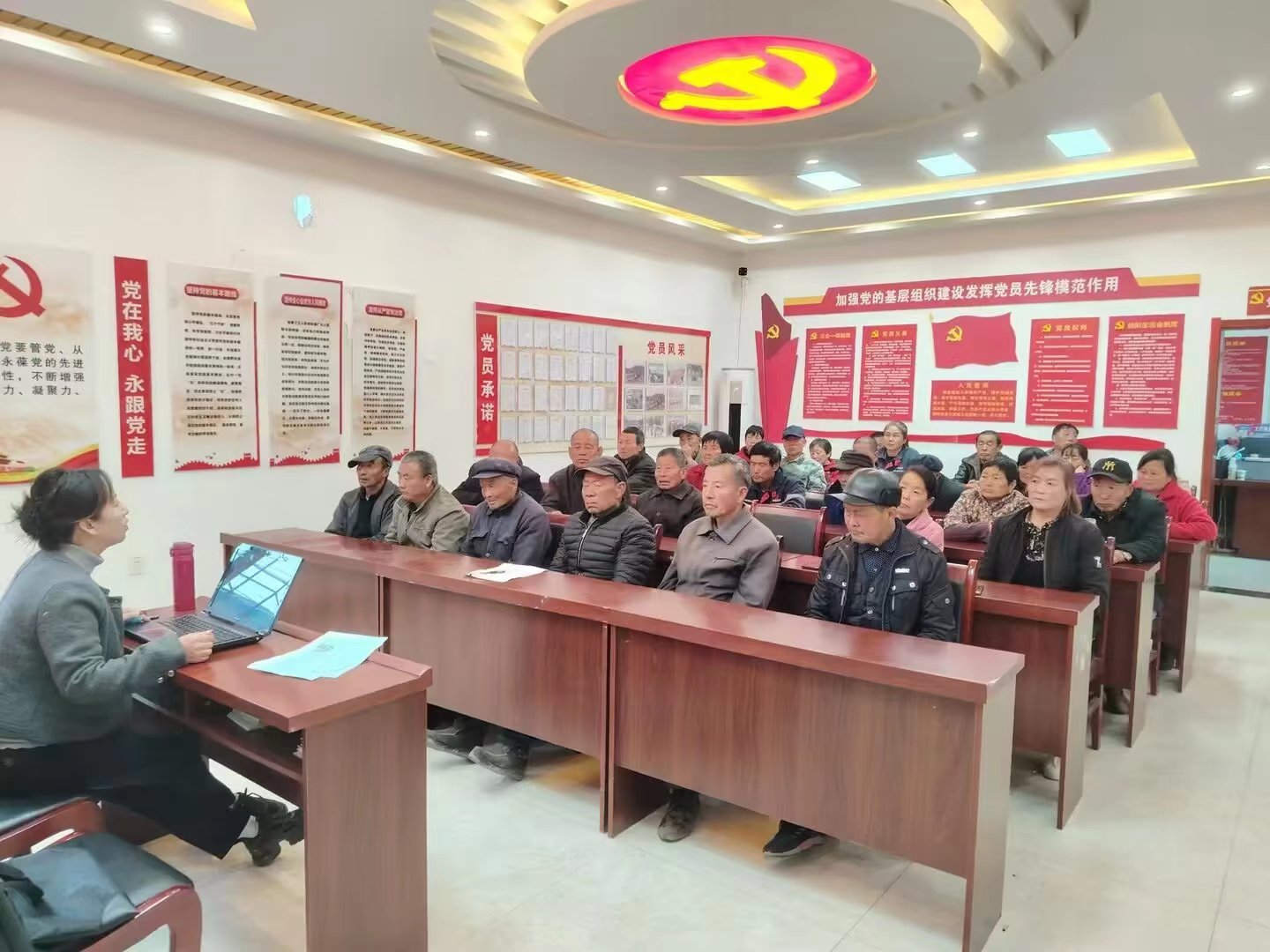 C:\Users\Administrator\Desktop\微信图片_20240329133425.jpg
