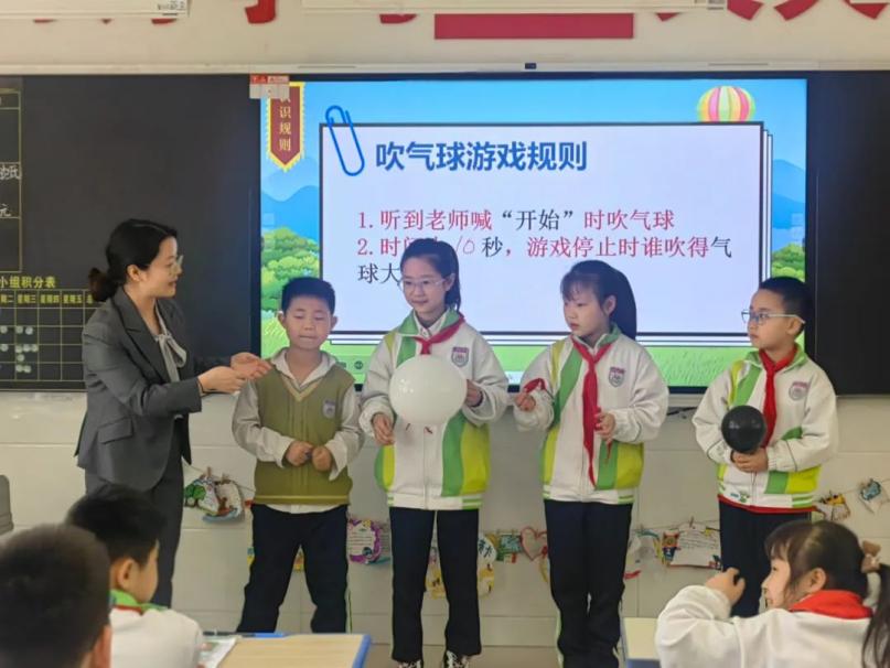 说明: 27c8b9eed79f3bd4f34a714677683b9d