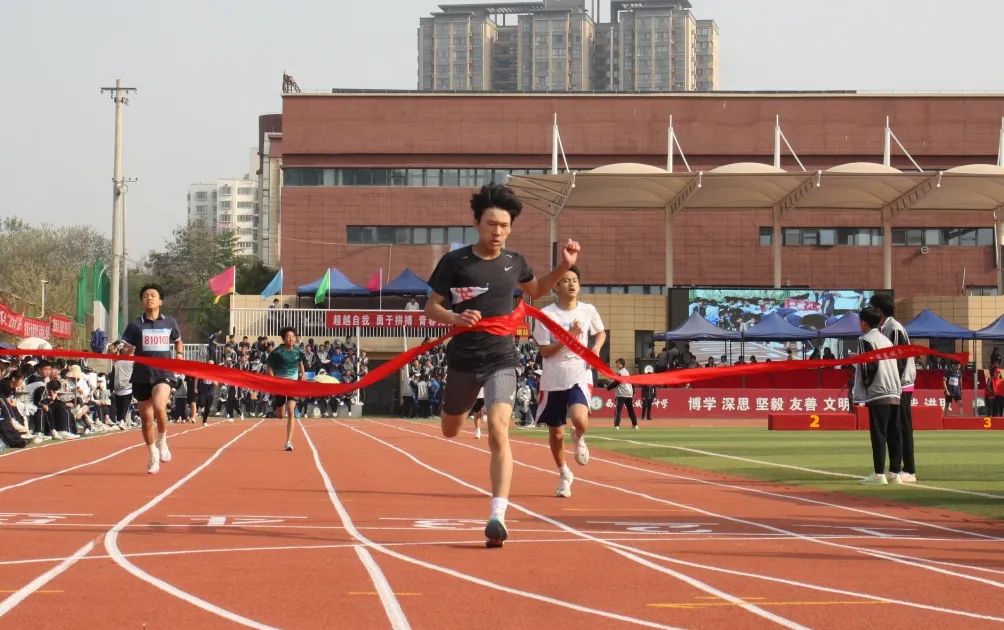 https://mmbiz.qpic.cn/mmbiz_jpg/bibrLk6L69mZUkbEHda6iba81CMcb7YSCJI1a5TsJ4uDqxUicpsKxK8ug6eL5Z8iakjtPO3Sw05kCCjicQyeccnooEg/640