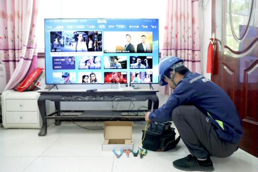 C:\Users\Lenovo\Desktop\素材\2W0A4036 副本.jpg