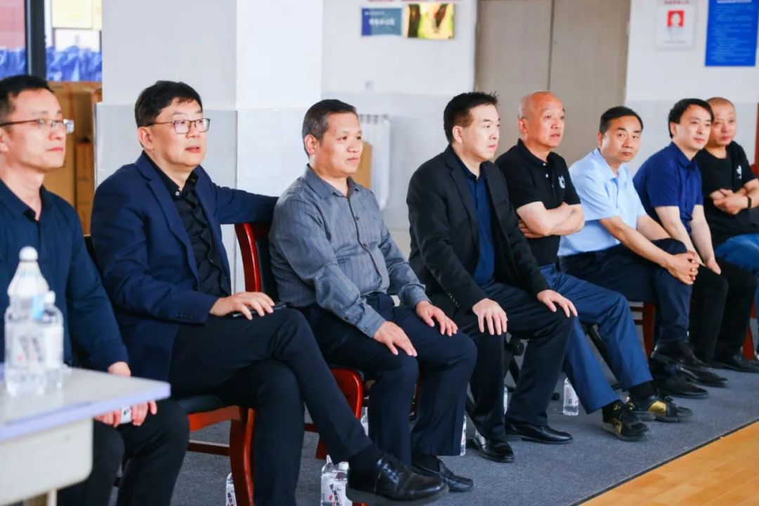 https://mmbiz.qpic.cn/mmbiz_jpg/bibrLk6L69mZxKbymBQm6F6Dz1zstZ9M3KzwA7GZNkAj5KFSPcfsTJVhWc6bKhZ7m4I3wM470mcSvTUEO6iaCPsQ/640?from=appmsg