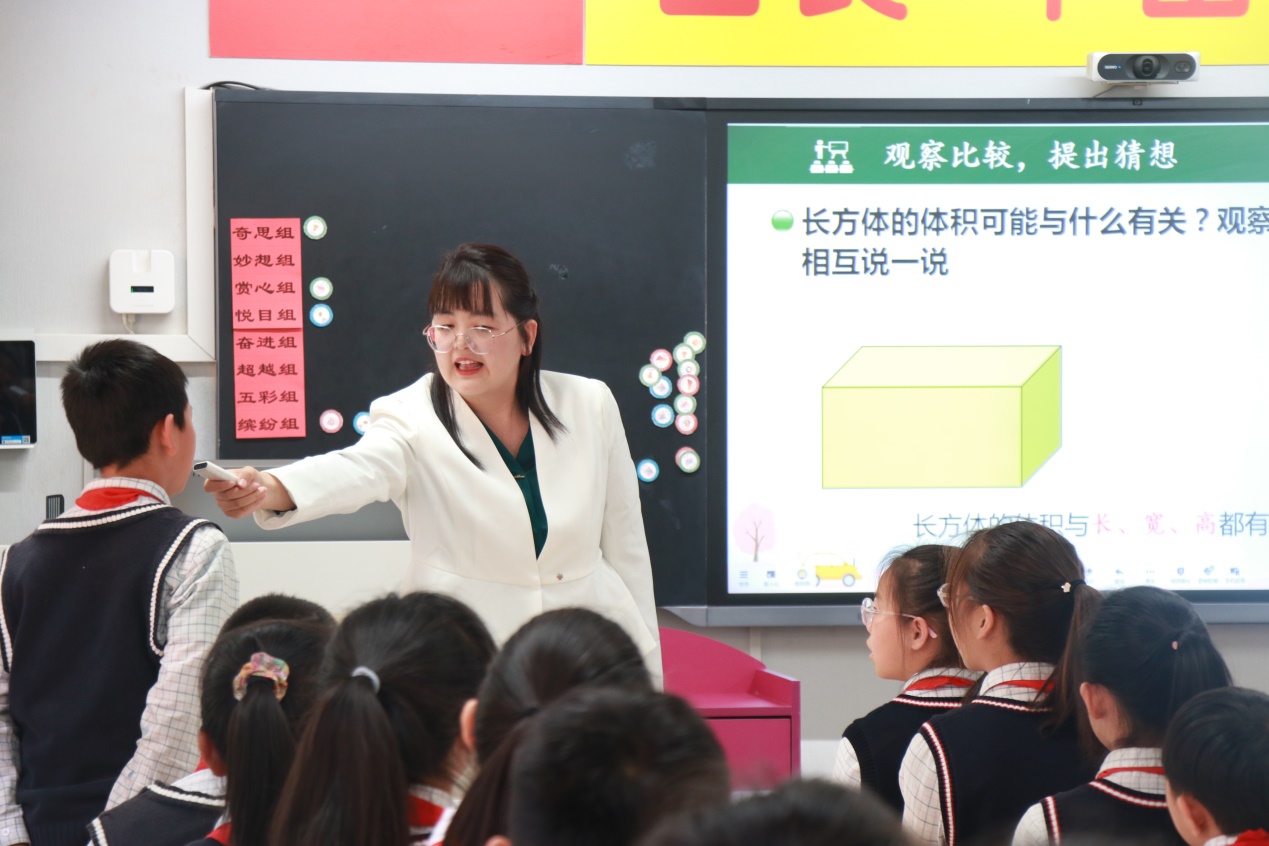 C:\Users\Lenovo\Desktop\课堂\IMG_9367.JPG
