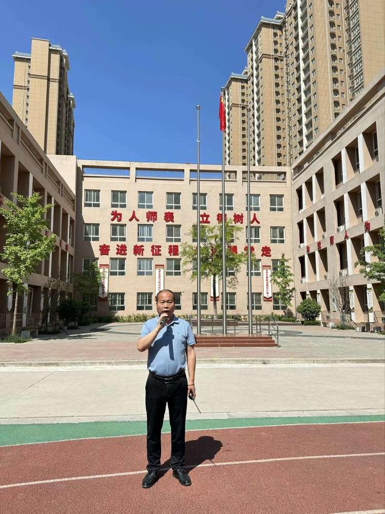 简篇-人人讲安全，个个会应急—浐灞第三十三小学 防震减灾应急疏散演练活动