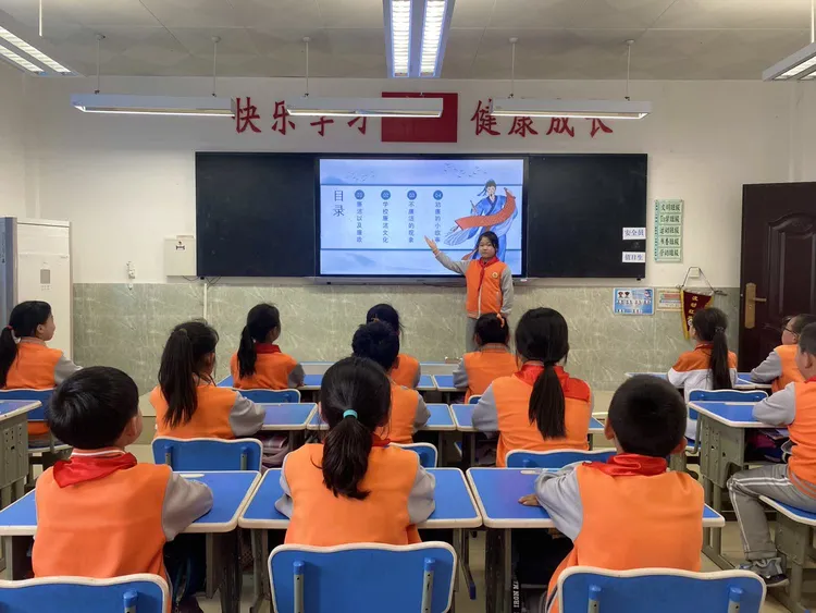 简篇-清风徐来 廉润童心——灞桥区老洞小学开展廉洁主题教育活动