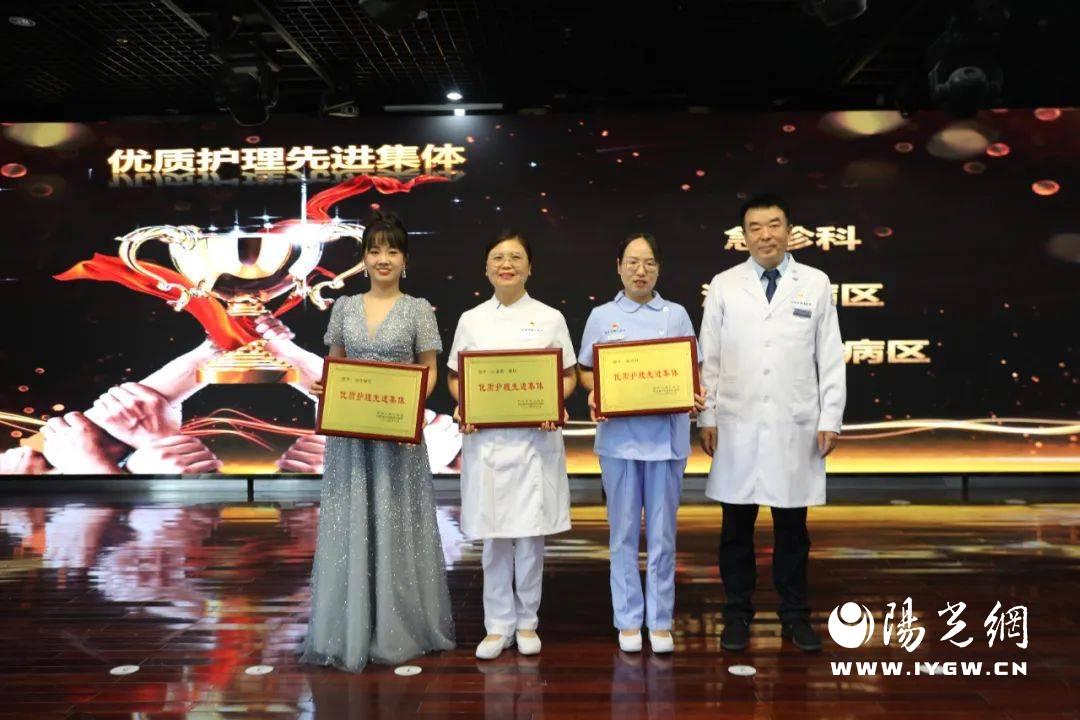 点击图片进入下一页