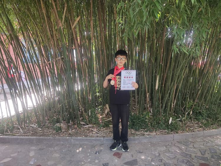 简篇-灞桥区东李小学学生参加灞桥区武术大赛获佳绩