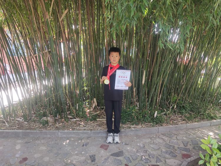 简篇-灞桥区东李小学学生参加灞桥区武术大赛获佳绩