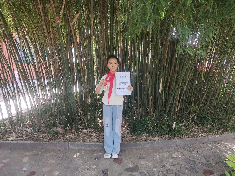 简篇-灞桥区东李小学学生参加灞桥区武术大赛获佳绩
