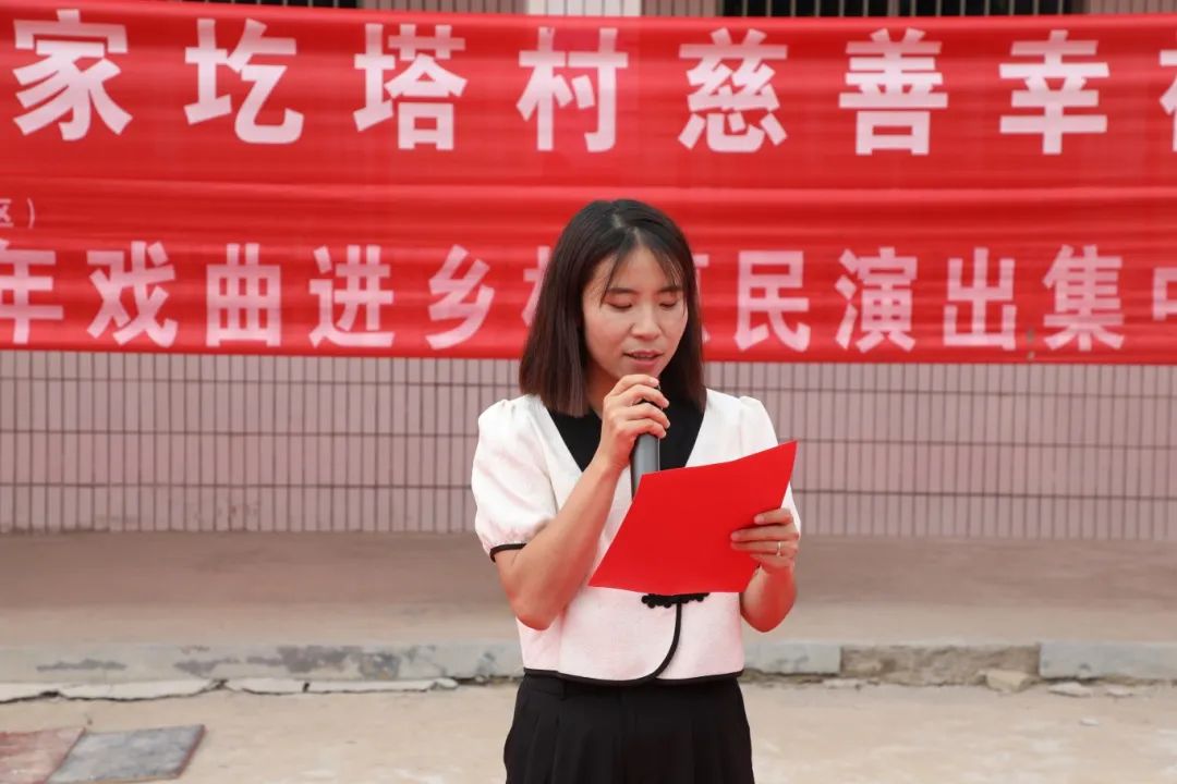 ef70592a43a04eb0f7295c2ea584234d