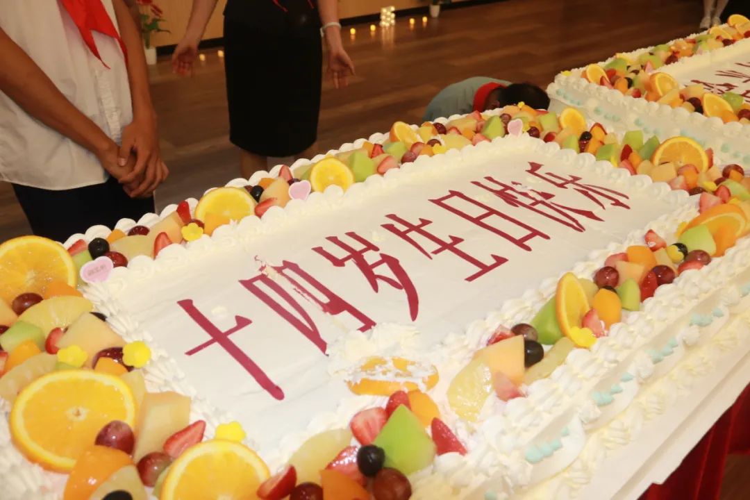 6e94d45423bf3c9cb7f3593518363ac11c74fc0f