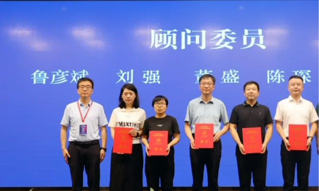 https://mmbiz.qpic.cn/mmbiz_jpg/8r0Hu3aiaJnU2yoI972RWCW0opdYVjwldJTvfajOSNmEY6hMHSFMLQqdWLmEelNPQReSJ7ZTNohwnGwiaiba3GULQ/640?wx_fmt=jpeg&from=appmsg