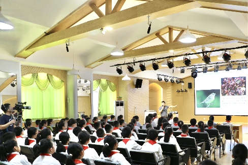 D:\COFCOKO\mawei5\Desktop\浐灞第十一小学秋季环保开学第一课.jpg