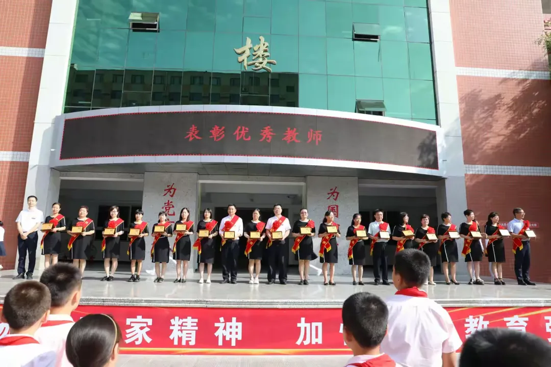 说明: IMG_256