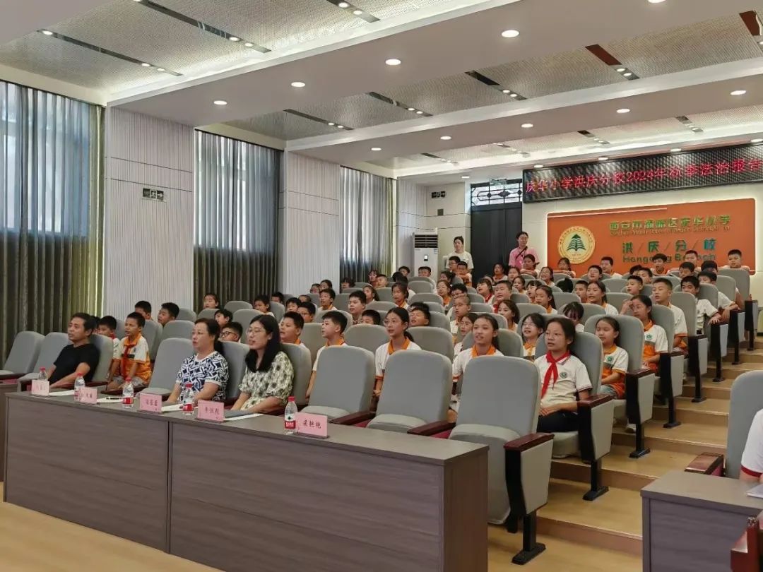 说明: 4bade7ccda7f48c05d9b1512a17580d65a4b1e87