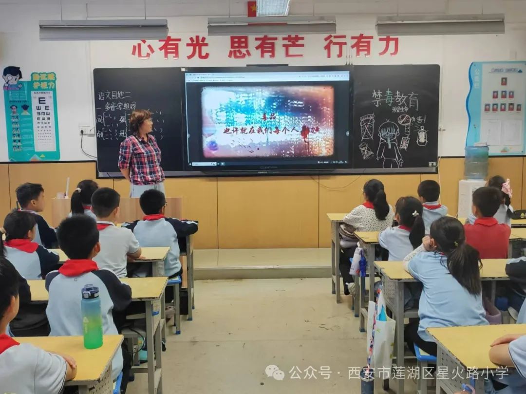 说明: eec601c52378b6fc370dcdbe681c6ec1921ea462