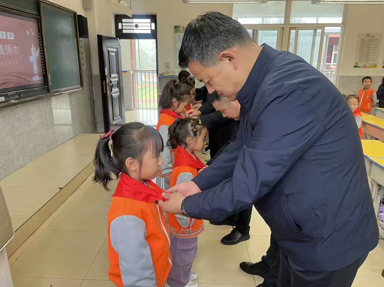 说明: 2f25122a18cbb2567499dfeeceb1da797d35e228