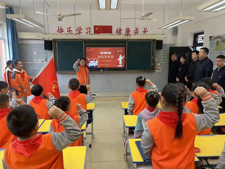 说明: 61a81f1077ca55b35f454768ae77f0f509bab94c