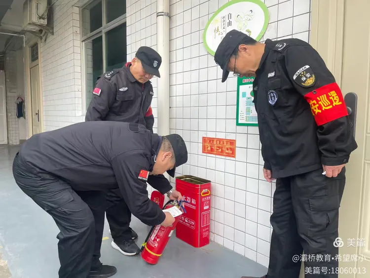 说明: 29f0ae7147b04df98a33b01d4ca651510dfb5a1e