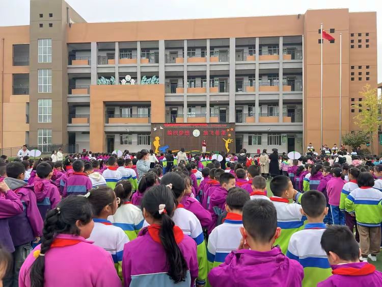 说明: 04c51784f7ba2809294c79c53f8d3d1c81a55afc