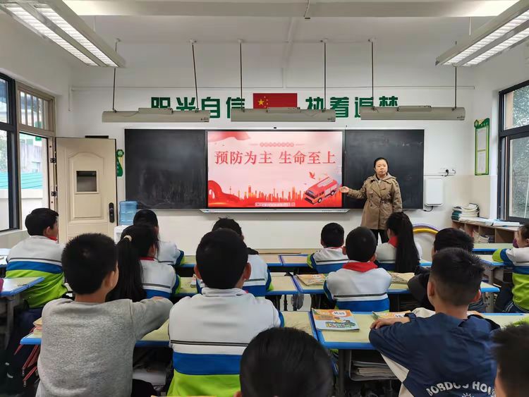 说明: 0ea36c0fe3d16ef6364c6a5d1b09d1ff8beed2fa