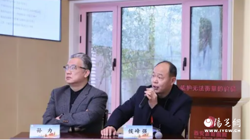 说明: e1c160ebbe94ee7c4083290f2b7f216