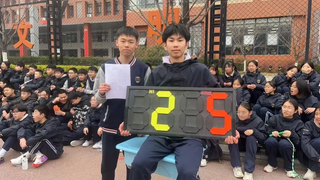 779cda0e64888ec02835ceffff823ec896d46136