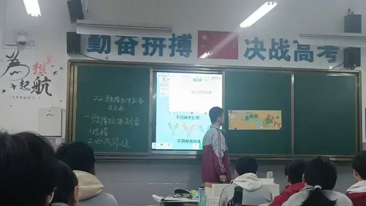 e22ae5697d1ed25ad97e21462b4d680d5fe96e44