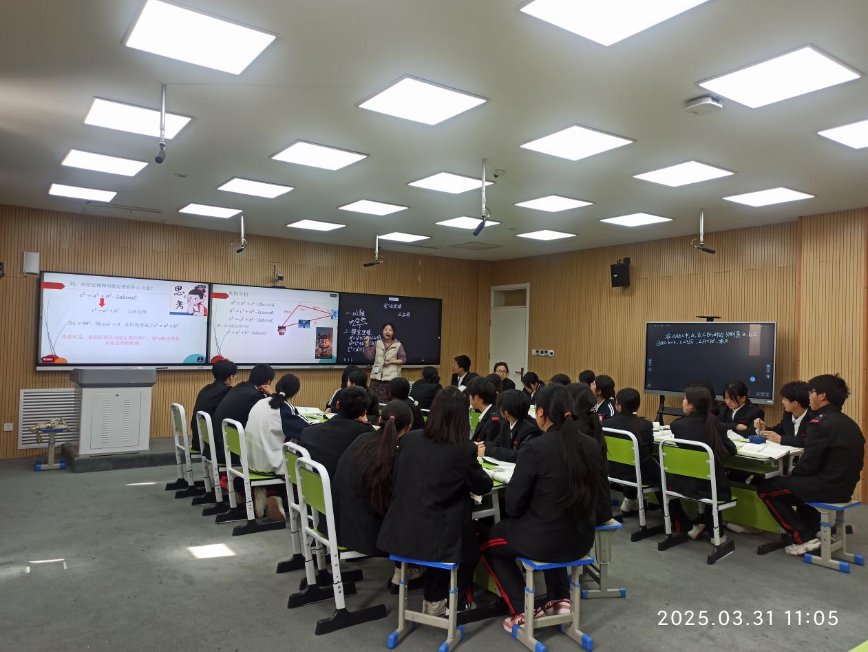 说明: 10.数学教师杨蓓