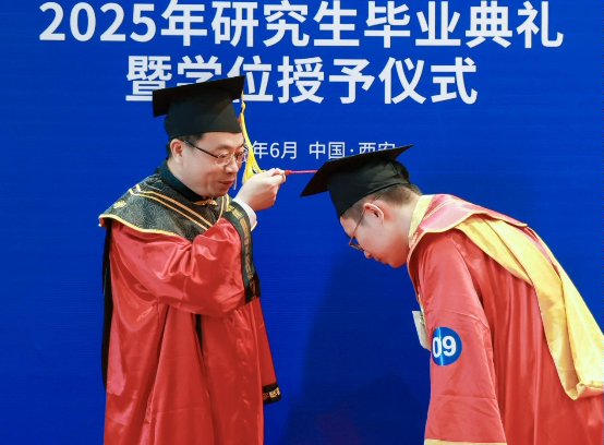 8单文华