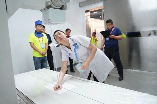 https://mmbiz.qpic.cn/mmbiz_jpg/8r0Hu3aiaJnWrMSiaR9icnmxnOVwVfVGDUqodDApNIn6KY64YZ9oQnwZFCMJV0zzv3fLRW5JibKJBDicExqLQ5f5deA/640?wx_fmt=jpeg&from=appmsg
