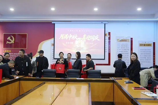 c3205a7c4692227faa0d79263c0fa92bf7500c00