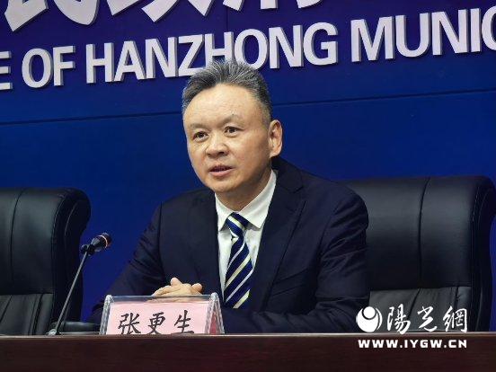 3792e3b9d7e140f115a0bcb89333374